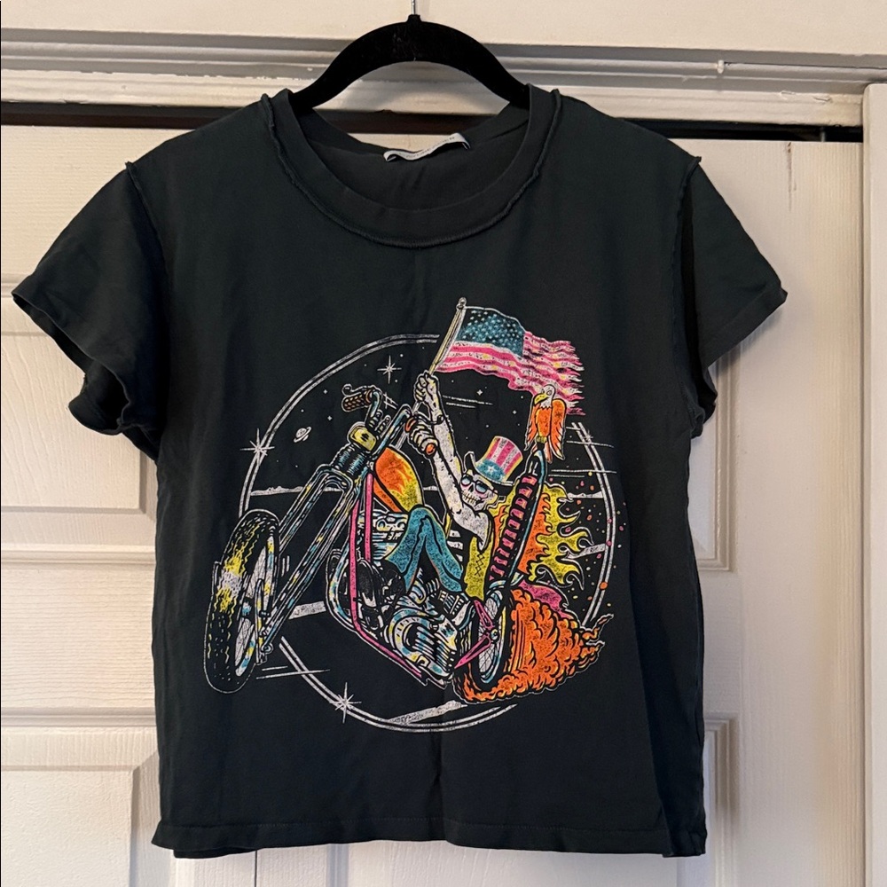 Daydreamer graphic cropped T shirt